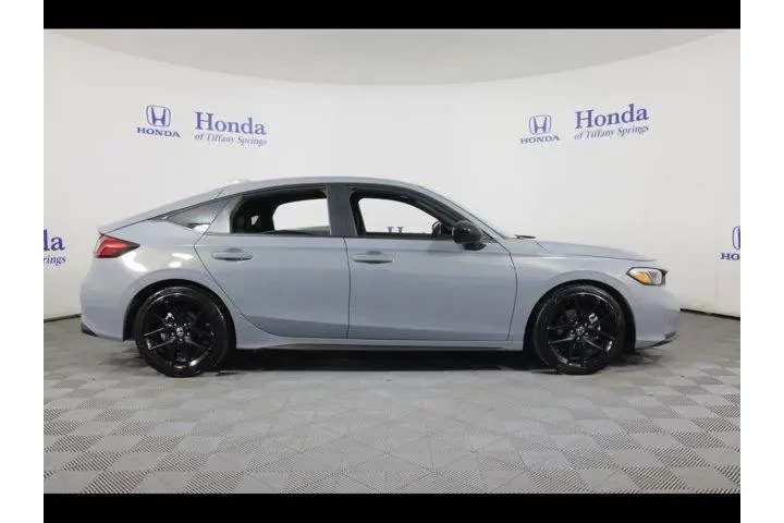 $27875 : Honda Civic 2025 Sport 4dr H image 8