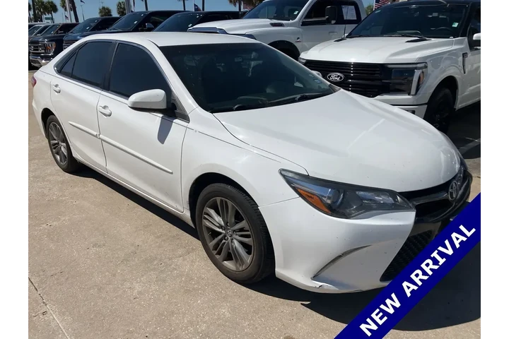 $17991 : Toyota Camry 2017 SE 4dr Sed image 4