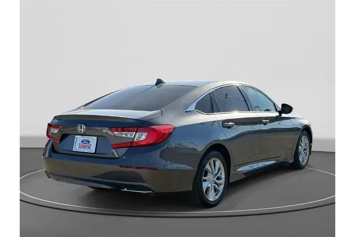 $18000 : Honda Accord 2019 LX 4dr Sed image 4