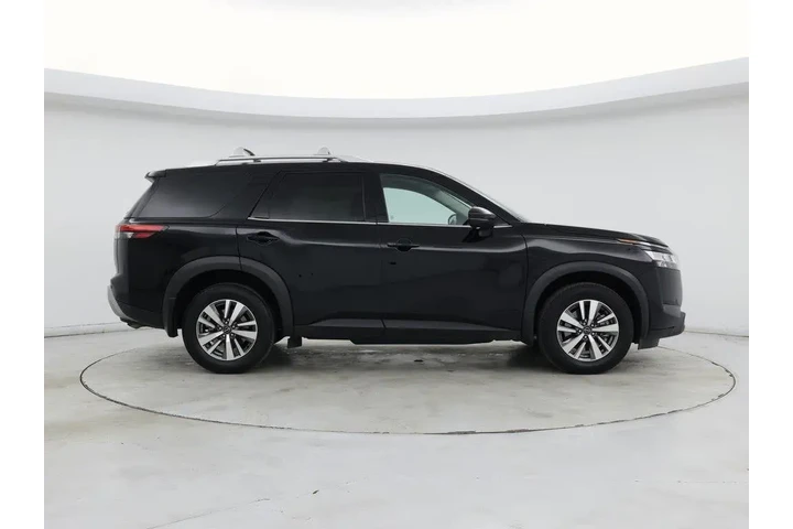 $31998 : Nissan Pathfinder 2023 AWD S image 7