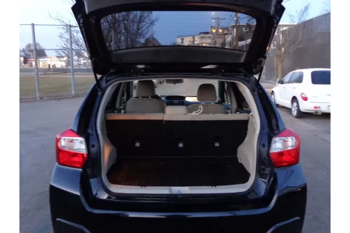 $9800 : 2014 XV Crosstrek 2.0i Premium image 9