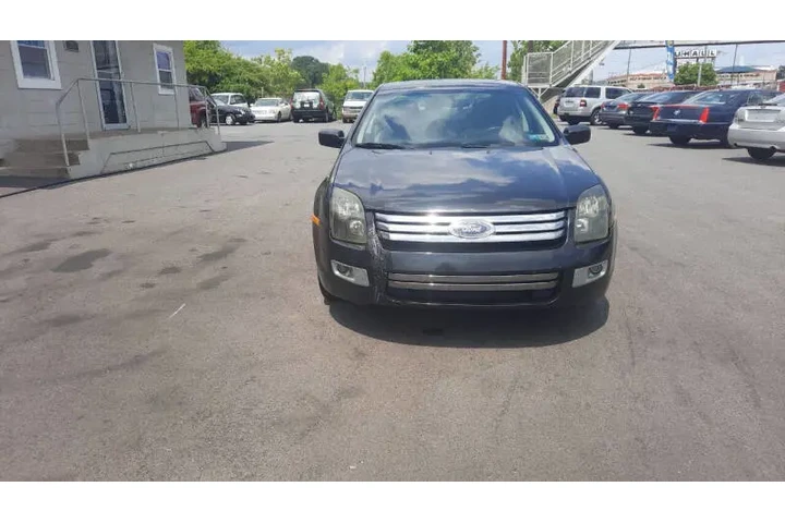 $1995 : 2009 Fusion SE image 3