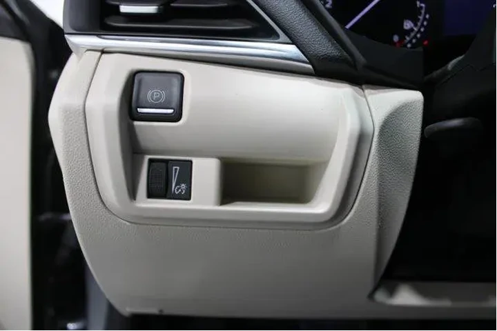 $26951 : Cadillac CT4 2021 Premium Lu image 6