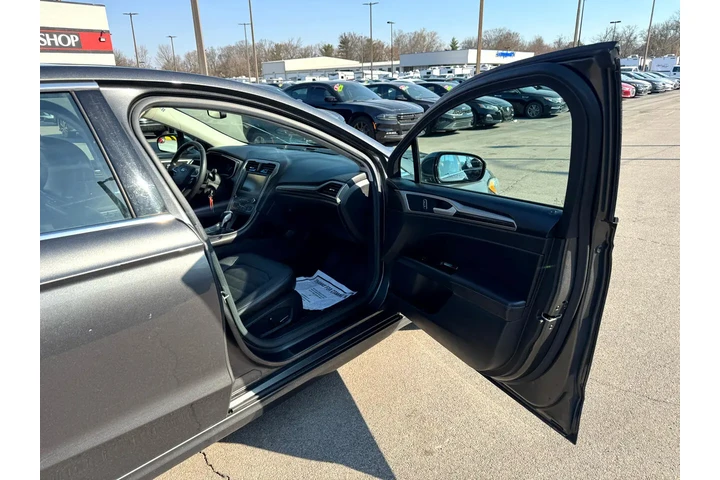 $6980 : 2016 Fusion 4dr Sdn SE AWD image 8
