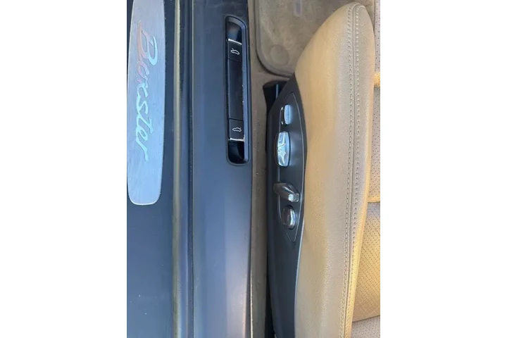 $35990 : Porsche Boxster 2013 2dr Con image 5