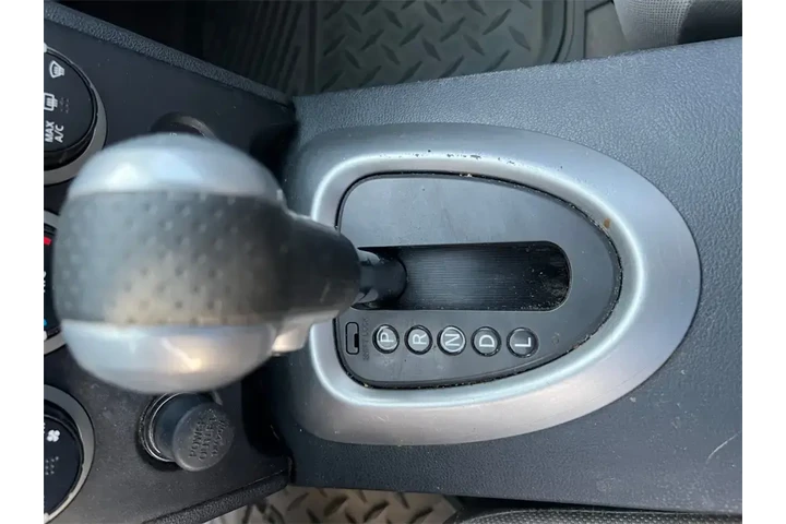 $3000 : Nissan Rogue 2011 S 4dr Cros image 9