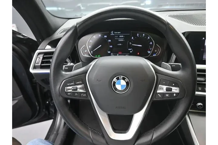 $28491 : BMW 3 Series 2022 330i 4dr S image 6