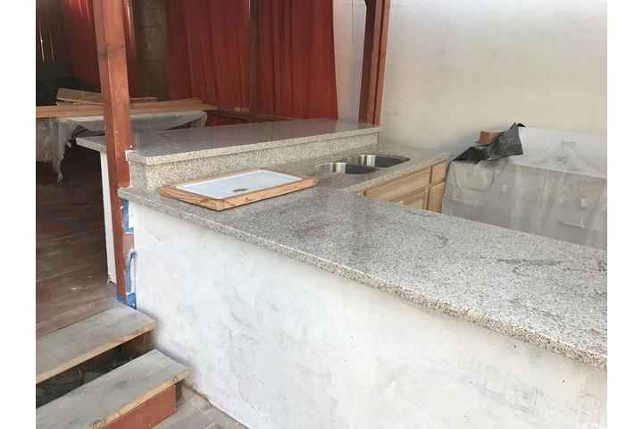 Elegant Stone image 5