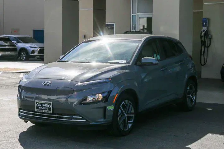 $17457 : Hyundai KONA Electric 2023 S image 4