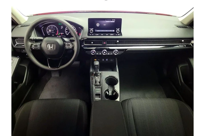 $28998 : Honda Civic 2026 LX 4dr Seda image 9