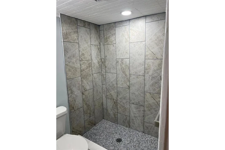 $950 : Totalmente remodelado image 5