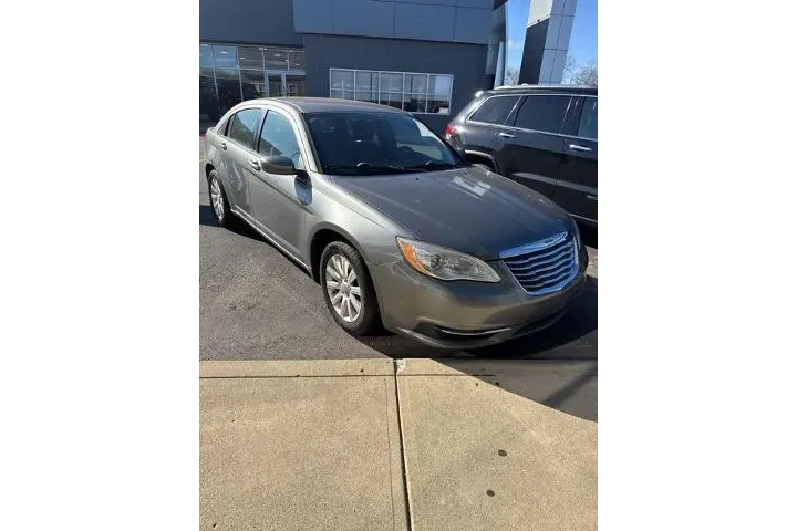$7995 : Chrysler 200 2012 Touring 4d image 1