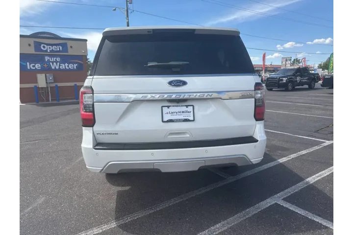 2020 Expedition MAX Platinum image 7