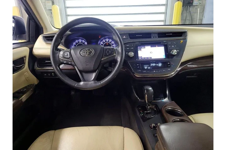 $21998 : Toyota Avalon 2015 XLE Touri image 9