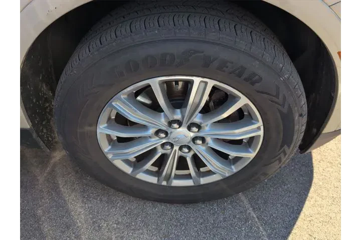 $15939 : Cadillac XT5 2017 Luxury 4dr image 7