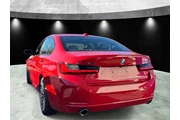 $28985 : BMW 3 Series 2023 AWD 330i x thumbnail