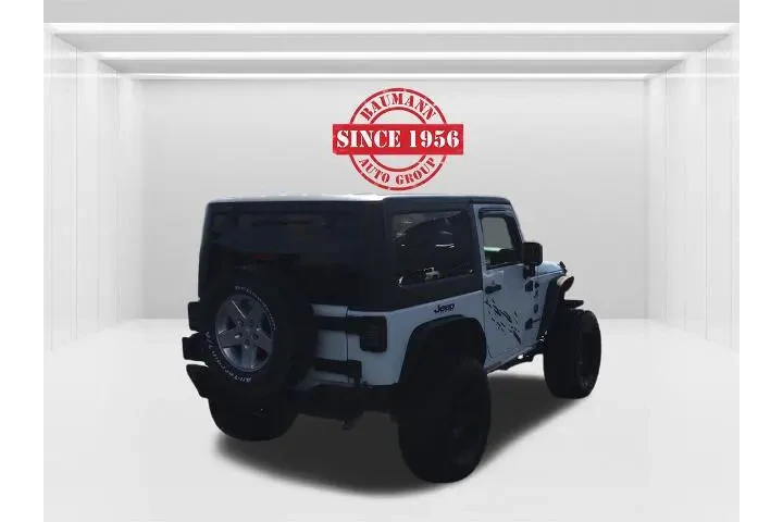 $13000 : Jeep Wrangler 2015 4x4 Sport image 5