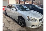 $5999 : 2014 Maxima thumbnail