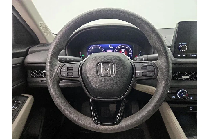 $26998 : Honda Accord 2024 EX 4dr Sed image 10