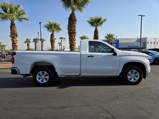 $28977 : Pre-Owned 2023 Silverado 1500 image 7