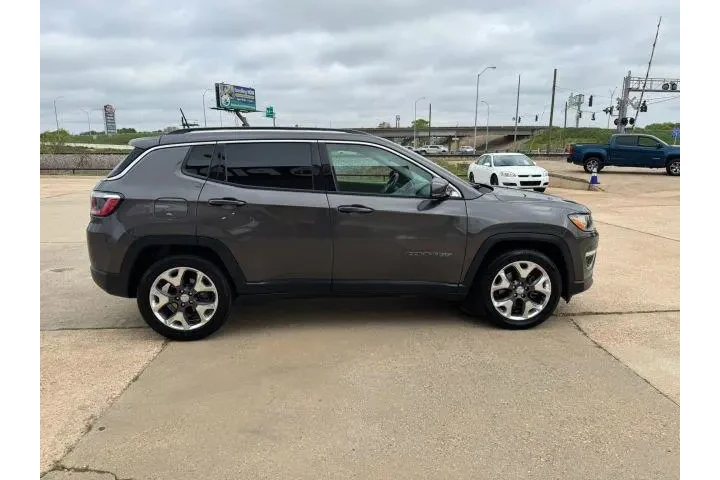 $11900 : Jeep Compass 2019 High Altit image 6