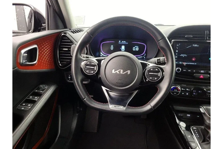 $19998 : Kia Soul 2023 GT-Line 4dr Cr image 10