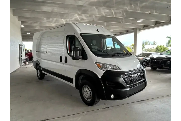 $39994 : Ram ProMaster 2025 Tradesman image 2