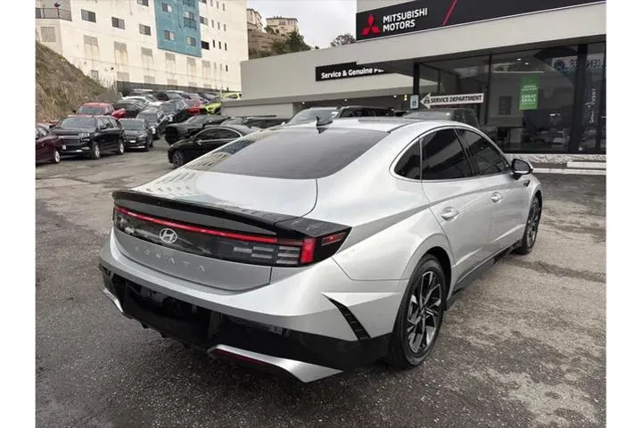 $24498 : Hyundai SONATA 2025 SEL 4dr image 6