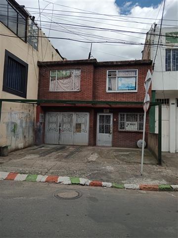 $680000000 : Vendo casa lote engativa image 1