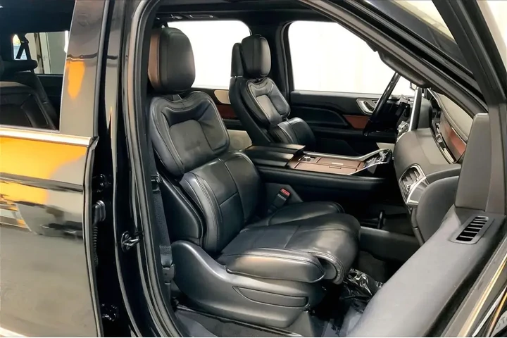 $29782 : Lincoln Navigator L 2018 4x4 image 6