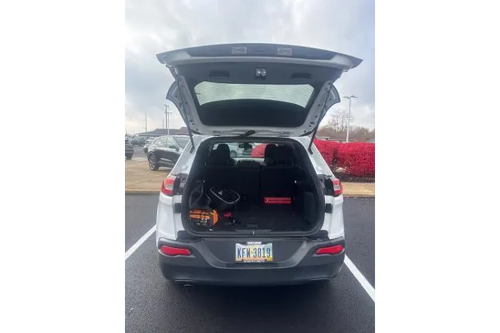 $9862 : Jeep Cherokee 2017 Latitude image 10