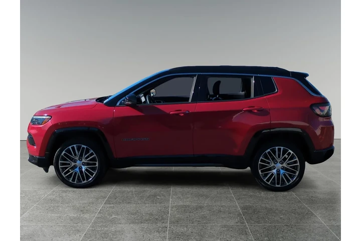 $24500 : Jeep Compass 2023 4x4 Limite image 2