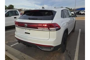 $32500 : Volkswagen Atlas Cross Sport thumbnail
