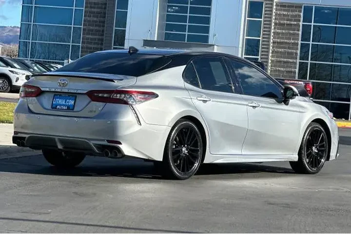 $23995 : Toyota Camry 2021 XSE 4dr Se image 2