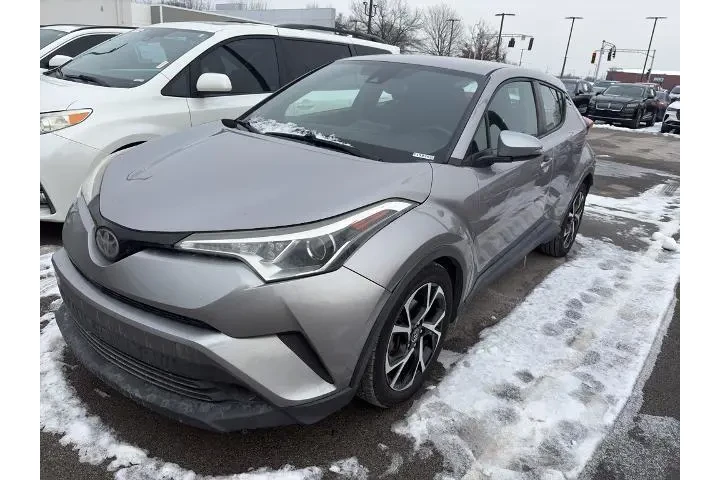 $14000 : Toyota C-HR 2018 XLE 4dr Cro image 2