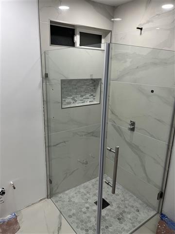 Shower doors installed image 4