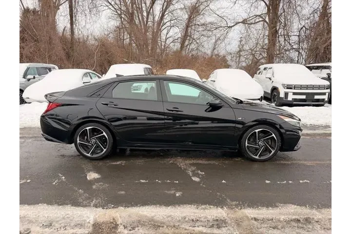 $19750 : Hyundai ELANTRA 2023 N Line image 2