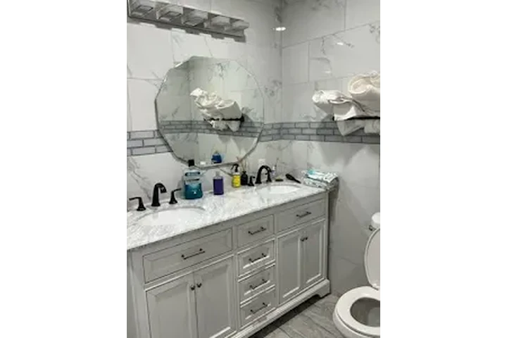 RENTO APARTAMENTO Y CUARTOS👇 image 3