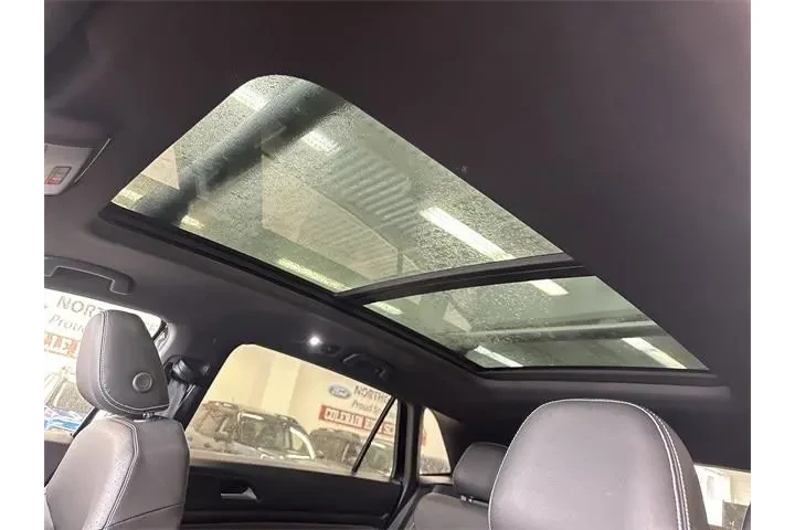 $32000 : Volkswagen Atlas Cross Sport image 4