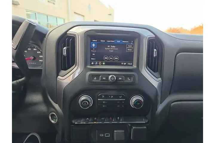 $25930 : Chevrolet Silverado 1500 202 image 6