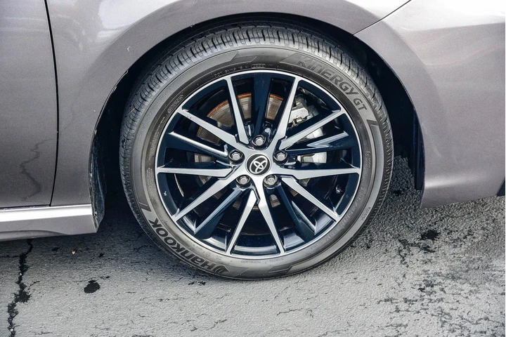 $28945 : Toyota Camry Hybrid 2023 SE image 10