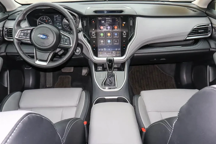 $35988 : 2025 Outback Limited XT AWD image 10