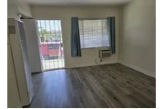 $1060 : CASA 🏠en , Montebello, CA🏠 thumbnail