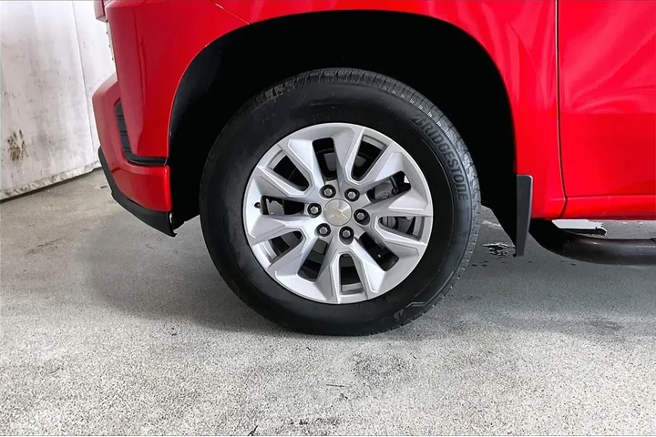 $27995 : Chevrolet Silverado 1500 202 image 6