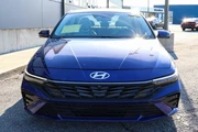 $22087 : 2024 Elantra Limited IVT thumbnail