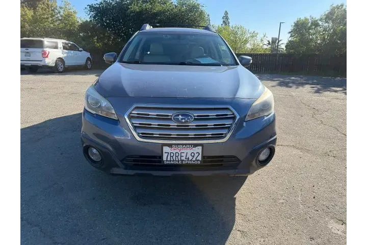 $12000 : Subaru Outback 2016 AWD 2.5i image 8