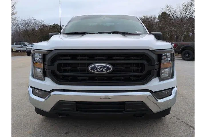 $37901 : Ford F-150 2023 4x4 XL 2dr R image 8