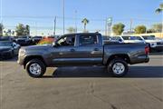 $37079 : Pre-Owned 2022 Tacoma 4WD SR thumbnail