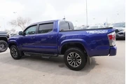 $39988 : Toyota Tacoma 2023 4x4 TRD S thumbnail