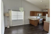 $1150 : HOUSE RENT IN AVON PARK FLORID thumbnail